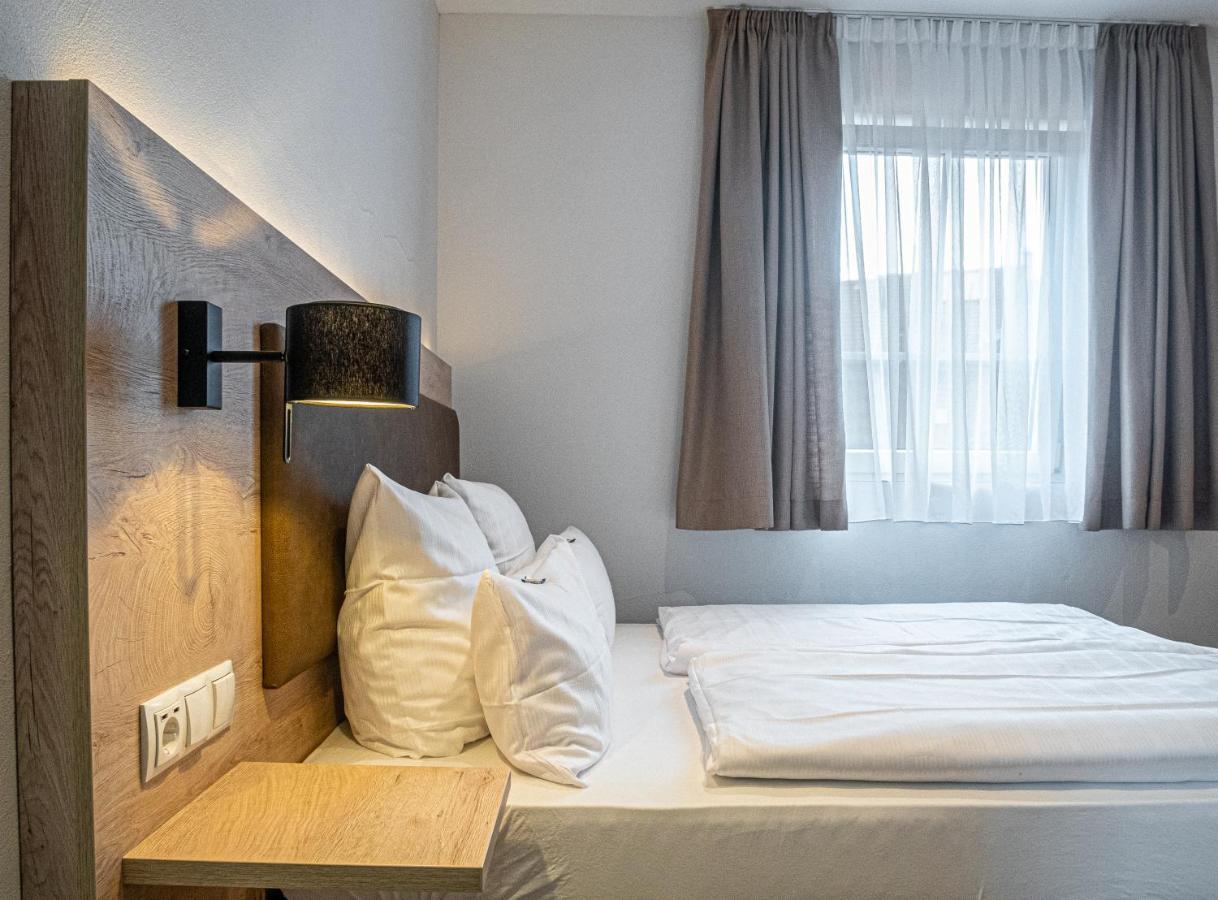 Tdyhomes Hotel Landstuhl Ngoại thất bức ảnh
